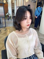 韓国鎖骨ミディくびれヘア