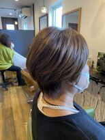 学べる美容室 ハグ(Hug)&nbsp;白髪ボカシショート