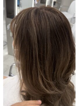 ヴァイス 新宿店(VAICE) 【新宿駅/白髪ぼかしハイライト/ミセス/白髪染め無使用白髪染め