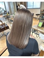 ラフィネ 成増店(raffine)&nbsp;【 raffine 君島 】ブリーチ１～2回ミルクティーべジュ/成増