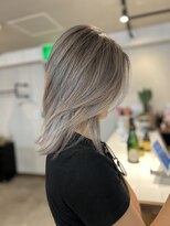 ジャンクス 千葉(junks)&nbsp;バレイヤージュ/シルバー/アッシュブラック/ダブルカラー