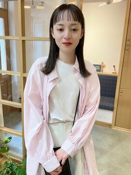 スムーク(smuk) 【smuk/スムーク】透明感ベージュ/外はね/ワイドバング