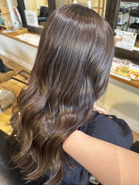 ランタナ(Lantana) グレージュカラー