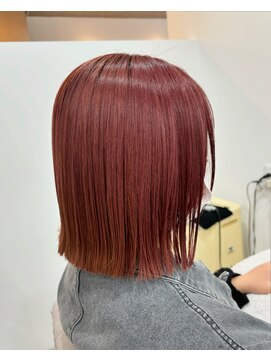 パクタ(PAcuTA.) 切りっぱなしボブ　ミニボブ　ピンクカラー　韓国風