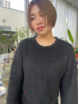 ウーフ(U-fu) リップラインショート