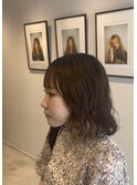 アイロンで巻いたようなゆるふわパーマ