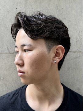 ニコ トウキョウ ロジック(nico TOKYO Logic) フェザーパーマ　フェザーショート　センターパート