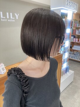 リリィ(LILY) 自然にまとまるボブ