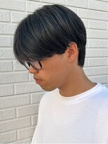 ヒュイル バイ ニアウ(Hwyl by Niau)&nbsp;メンズマッシュセンターパートスパイラルパーマニュアンスパーマ