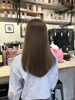 マスカリ(muscali)&nbsp;黒髪/クラゲヘアー/オリーブグレー/小顔/ココアベージュd23