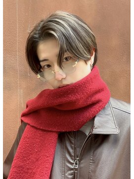 コンマ(,) 透明感ハイライト×韓国センターパート