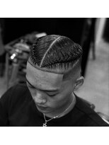 フランクスバーバーリザーブ 人形町店(FRANK’S BARBER RESERVE) ビンゴコーンロウ MB