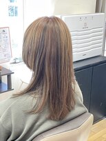 アートランドユージン(art land u-jin)&nbsp;ローライトが映えるカラー