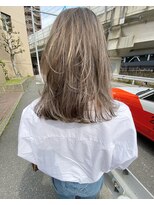 ムジーク(Musiiik)&nbsp;外国人のようなオリーブベージュ