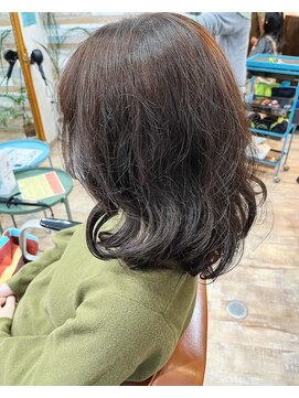 ハウオリ ヘアーワークス(Hauoli hair works) レイヤーロブ×モーブピンク