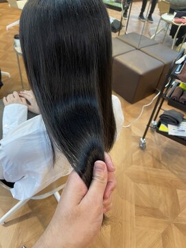 ライズ バイ レボ(RISE by REVO) 似合わせカット/アースカラー/デザインカラー/くびれヘア/我孫子