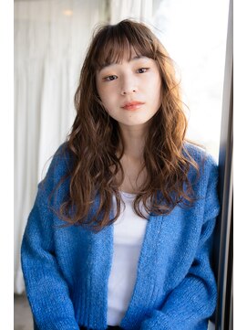 マグノリア オモテサンドウ(MAGNOLiA Omotesando) エアウェーブでかける大人かわいいネビージュぬけ感MIXパーマ