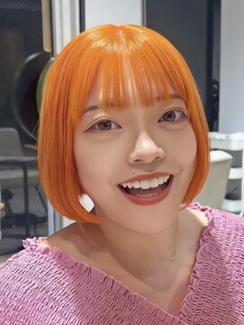 ティア(Tia.) （ハイトーンボブ/オレンジベージュ/ぱっつん）