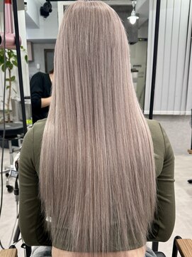 ロウル 渋谷(LOWRL) グレージュロング/エクステ