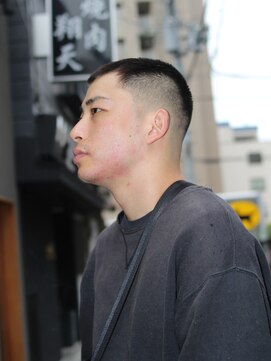 コング(KONG) 坊主フェード