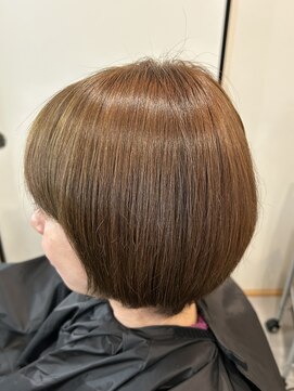 フリー(free) ショートボブ