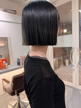 オーイット(ooit) *切りっぱなしボブ×ナチュラルストレート*