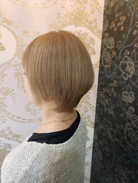 レヴェヘア rever hair 新色カラー！アースベージュ