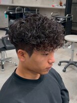 イーラ(era) スペインカールパーマ/メンズ/刈り上げ/眉毛/ツイスト