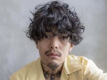 【FM人気スタイル】ツイストスパイラル。強めのパーマが好きでセットを楽にしたい方におすすめです