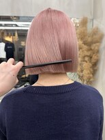 ホロ 渋谷(hollo)&nbsp;【hollo渋谷】切りっぱなしボブ/ブリーチカラー/ピンクベージュ