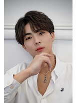 ログ オモテサンドウ(L.O.G OMOTESANDO)&nbsp;毛流れセンターパート