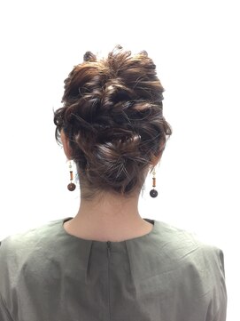 アレンジ(Arrange) Arrangeのhairarrange