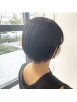 オーストヘアーベル 天王寺(Aust hair Belle) 丸みshort×blue-black