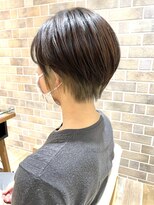 ネオリーブエム(Neolive em;)&nbsp;ショートスタイルのセクションカラー☆