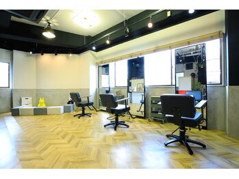 117 hair garage【イイナヘア ガレージ】