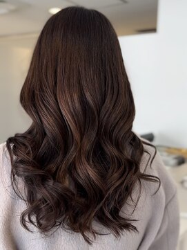 ラウレア(LAULEA) コテ巻き風パーマ/デジタルパーマ/韓国風パーマ/艶カラー/パーマ