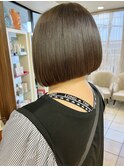 【大人可愛い】前下がりボブ オリーブ 白髪染め ツヤ髪