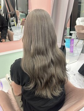 ガーランド(Girland) 【girland】シルバーベージュ 韓国風/レイヤーカット