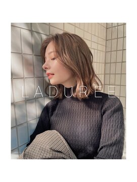 ラデュレ(LADUREE) Medium