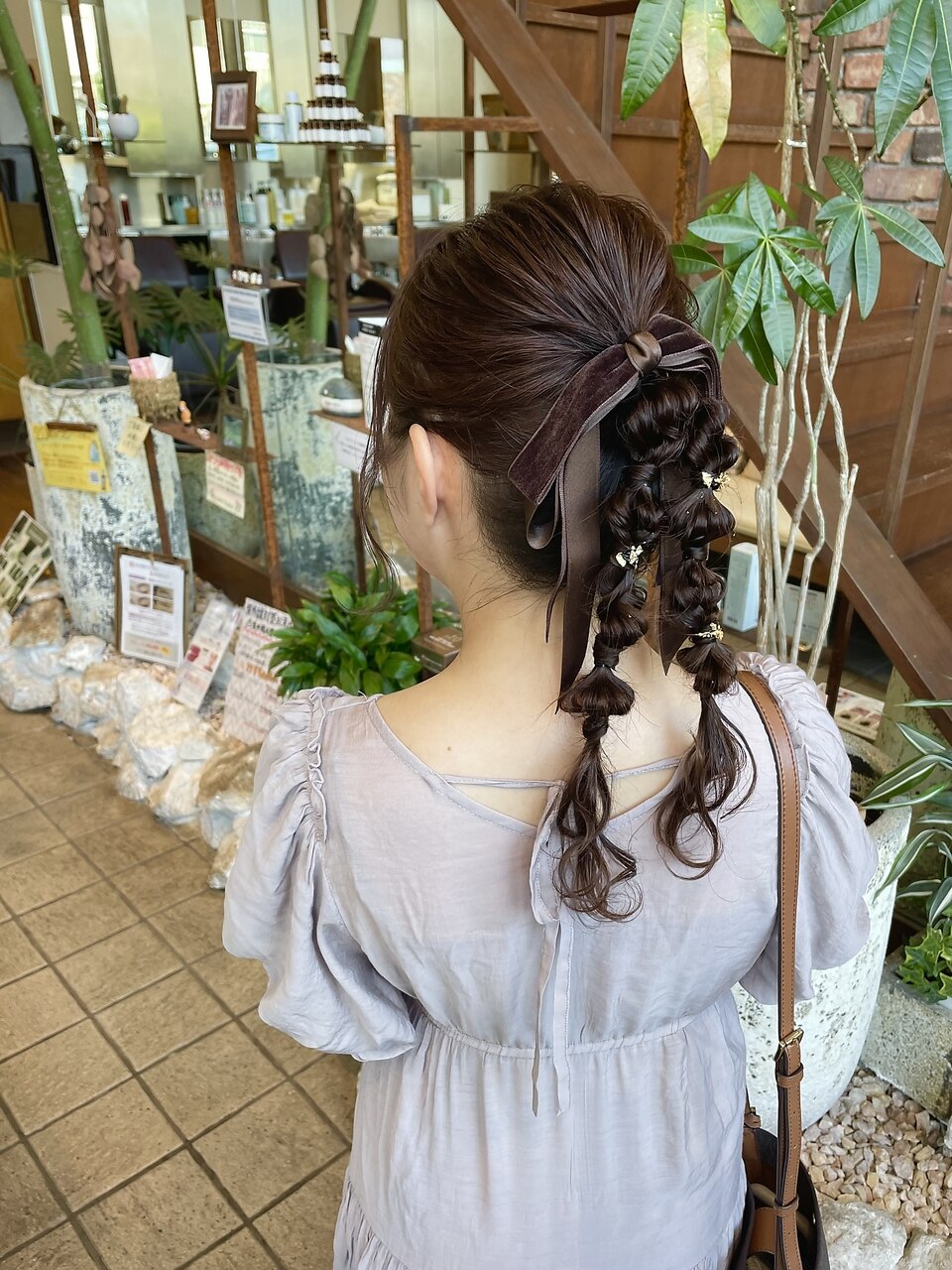 ポニーテール×ポコポコツイン編みおろしなヘアセット：L219046125