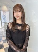 透明感ベージュカラー×レイヤーカット