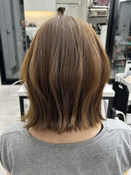ビューナゴヤ 名駅(VIEW NAGOYA) 前髪/イメチェン/こなれミディ/ベージュカラー/外ハネ