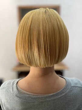 アリビア(ALIVIA) ☆抜きっぱなしボブ☆