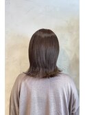 オリーブベージュ