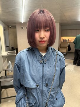 エウペ 渋谷(WEUPE) 斜めバング/グレージュカラー/デザインカラー/シルキーベージュ