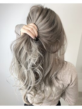 ディーエヌエー バイ エゴル(DiNA by ENGOL) 【DiNA名古屋栄】名古屋シャドールーツカラー【保存必須】