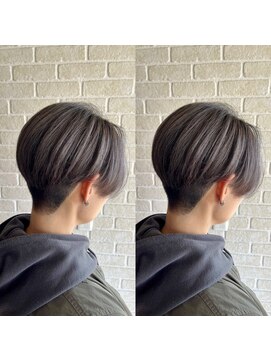 アボックス(abox) 前下がりハンサムショート