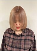暖色ベージュ