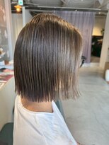 ギネス(Giness)&nbsp;グロッシーストレートボブ