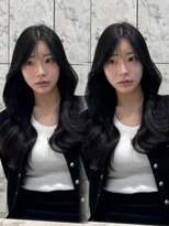 シーシンジュク 新宿南口(Sea shinjuku)&nbsp;ブルーブラック＋ヨシンモリヘア